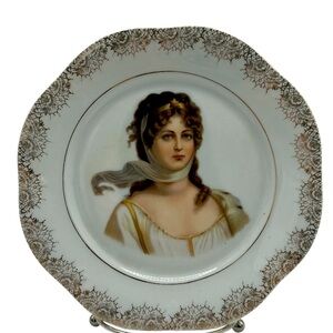 Antique Decretive Portrait‎ Plate of Queen Louise Of Prussia